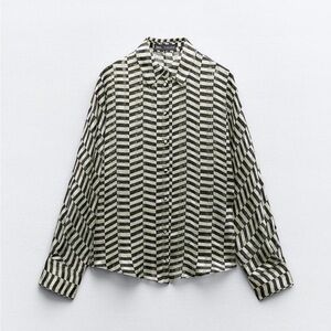 Zara Printed Skirt Black and White Size Medium